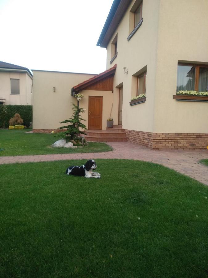 Domo Apartment Středokluky Dış mekan fotoğraf